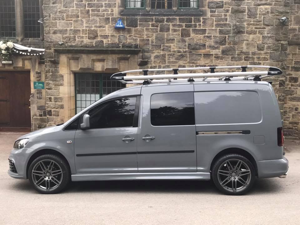 Volkswagen Caddy Maxi | Side Skirts 